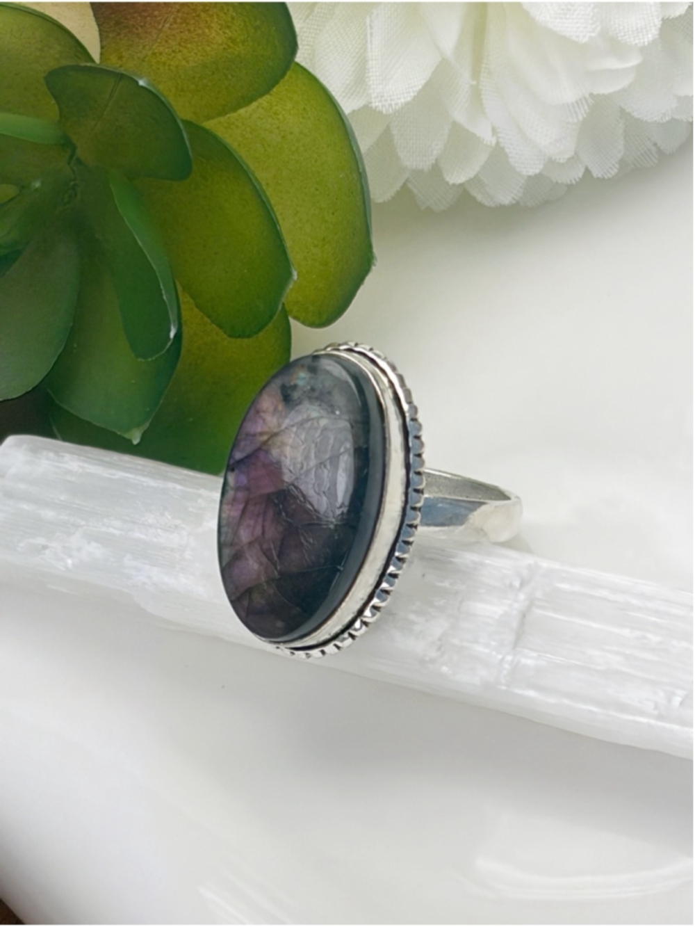 Purple Labradorite Ring Size 7.25 7 1/4 to 7.5 7 1/2 Sterling Silver 925 Overlay - Picture 6 of 8